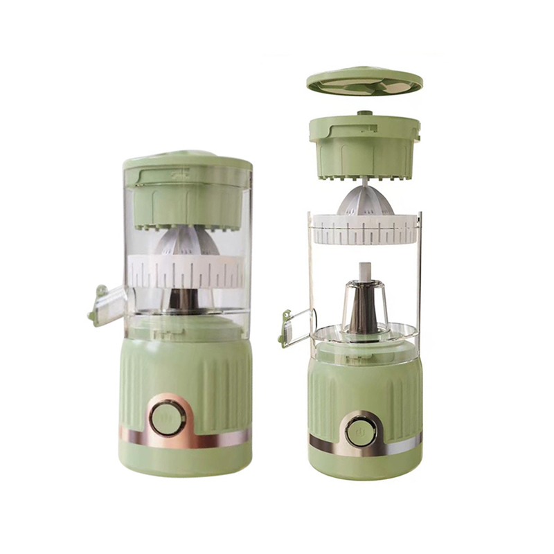 How does the 7-in-1 citrus juicer handle different types of citrus fruits, such as oranges, lemons, limes, and grapefruits?